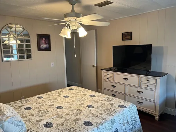 $145,000 | 136 Royal Palm Circle, Largo, FL 33770