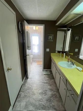 $145,000 | 136 Royal Palm Circle, Largo, FL 33770