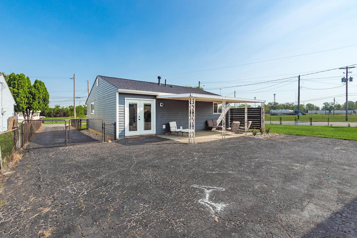 1011 Hilock Road Columbus, OH 43207 - Photo 36 of 40 Gallery Image 36