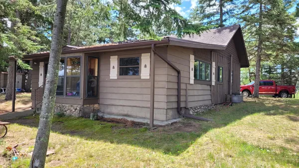 $400,000 | 1583 Highway 84, Backus, MN 56435