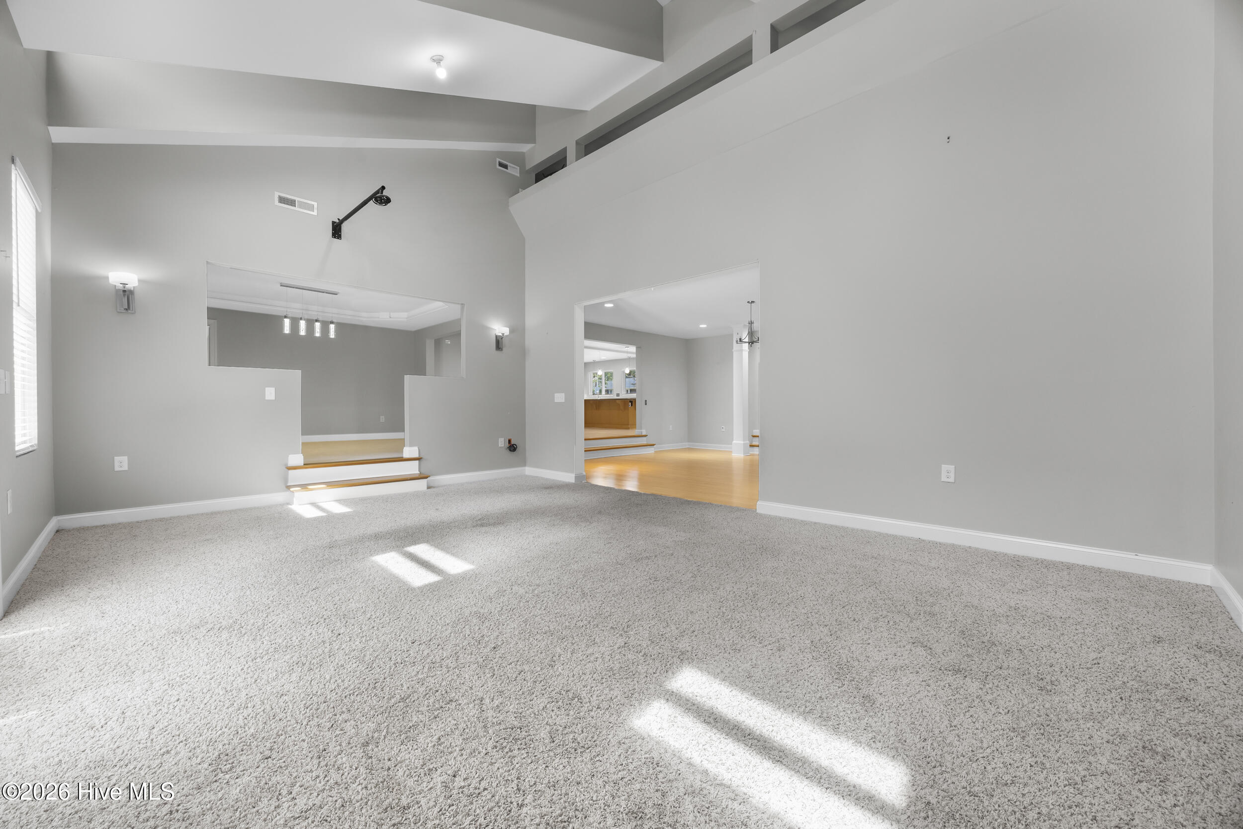 1011 Greenway Road Jacksonville, NC 28546 - Photo 10 of 52 Living Room