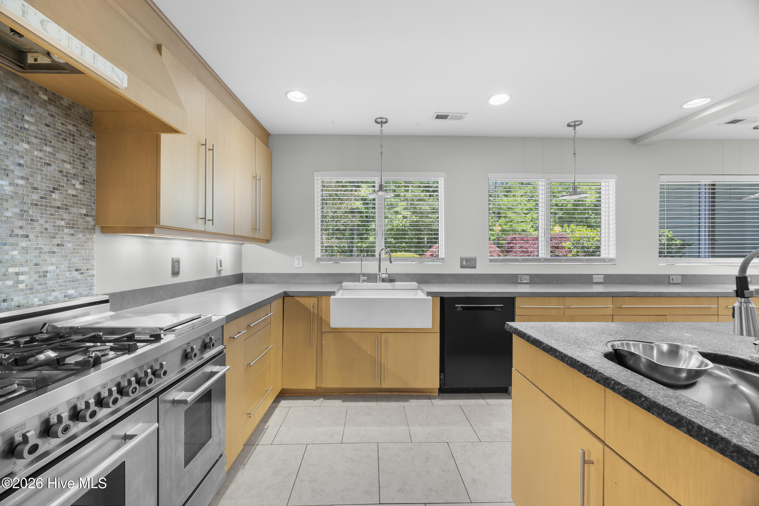 1011 Greenway Road Jacksonville, NC 28546 - Photo 14 of 52 Kitchen