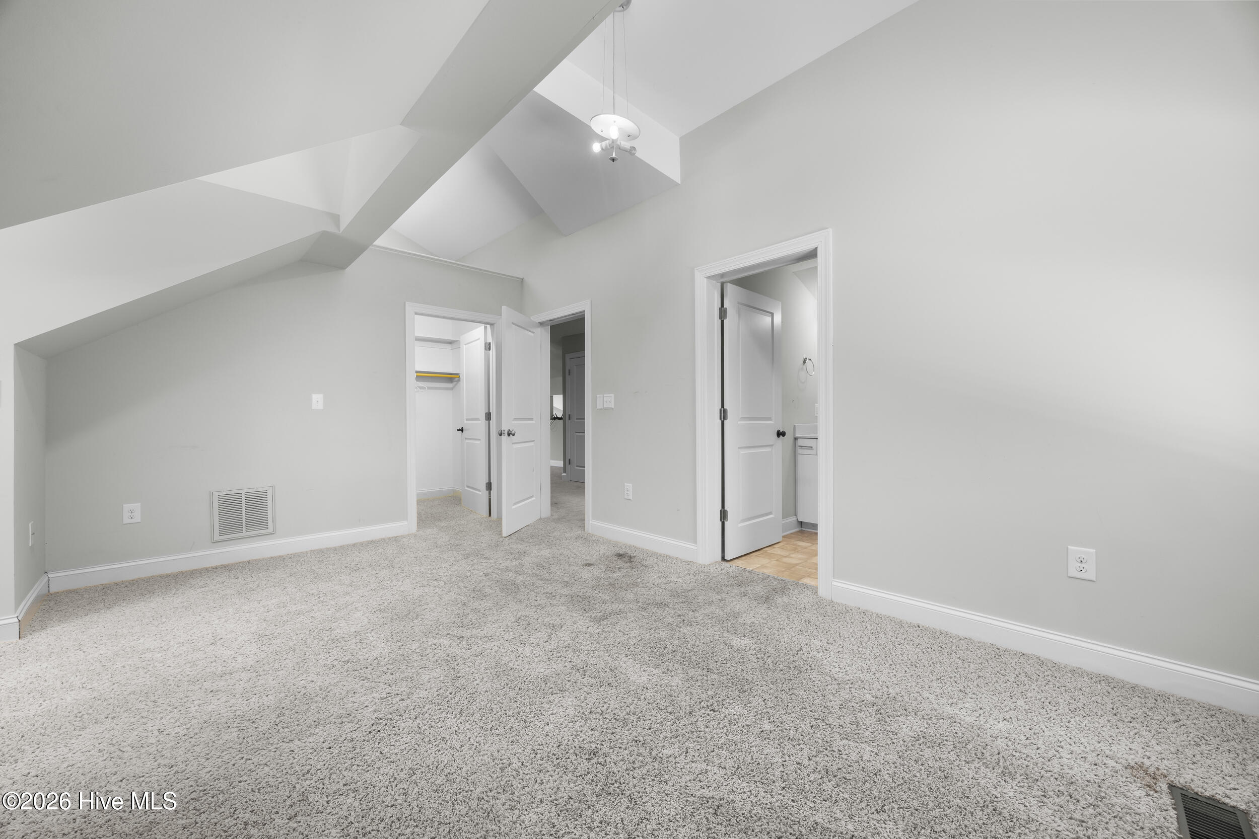 1011 Greenway Road Jacksonville, NC 28546 - Photo 37 of 52 Bedroom 5