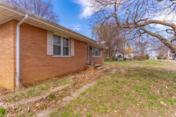 $159,900 | 10352 Gum Street, Cynthiana, IN 47612