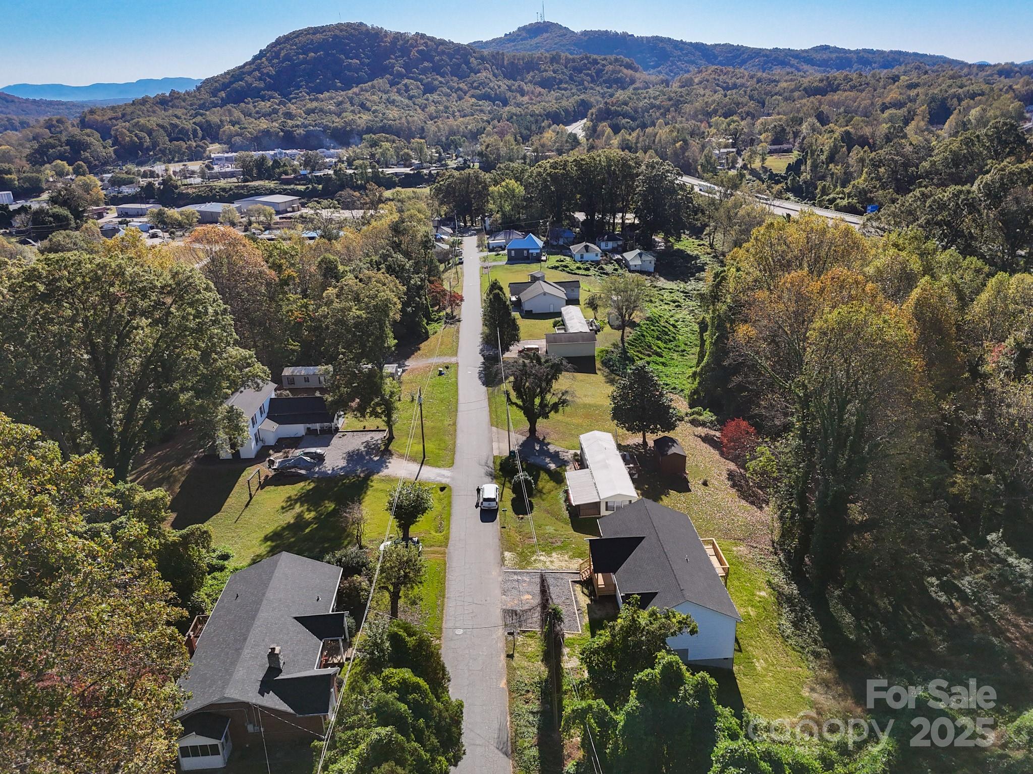 22 Hoyle Street Marion, NC 28752 - Photo 43 of 43 an aerial view of multiple house