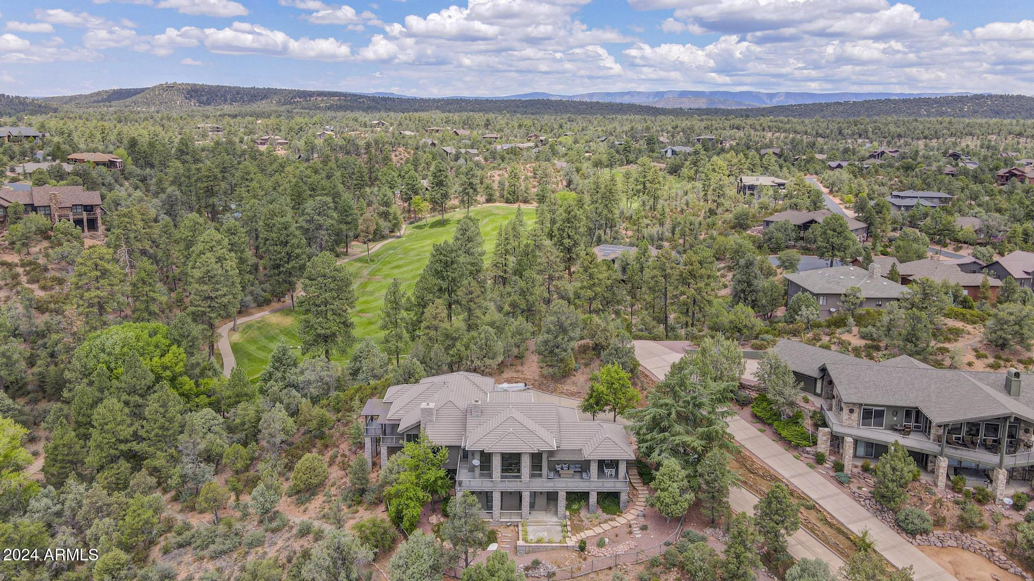 804 North Grapevine Drive Payson, AZ 85541 - Photo 2 of 44 Photo_1080623476_DJI_372_jpg_4883626_0_2