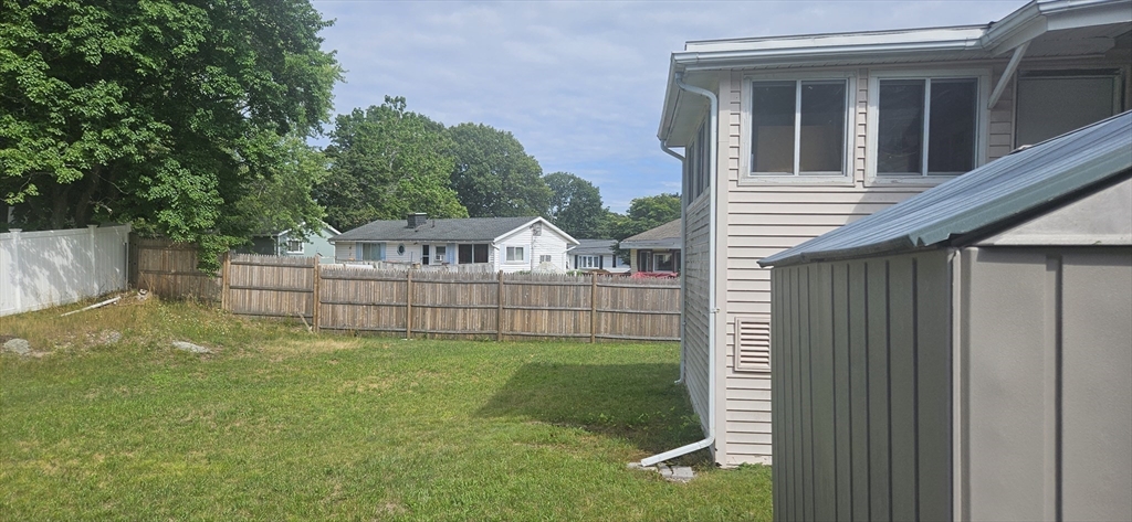 15 Dodge Road Boston, MA 02136 - Photo 5 of 21