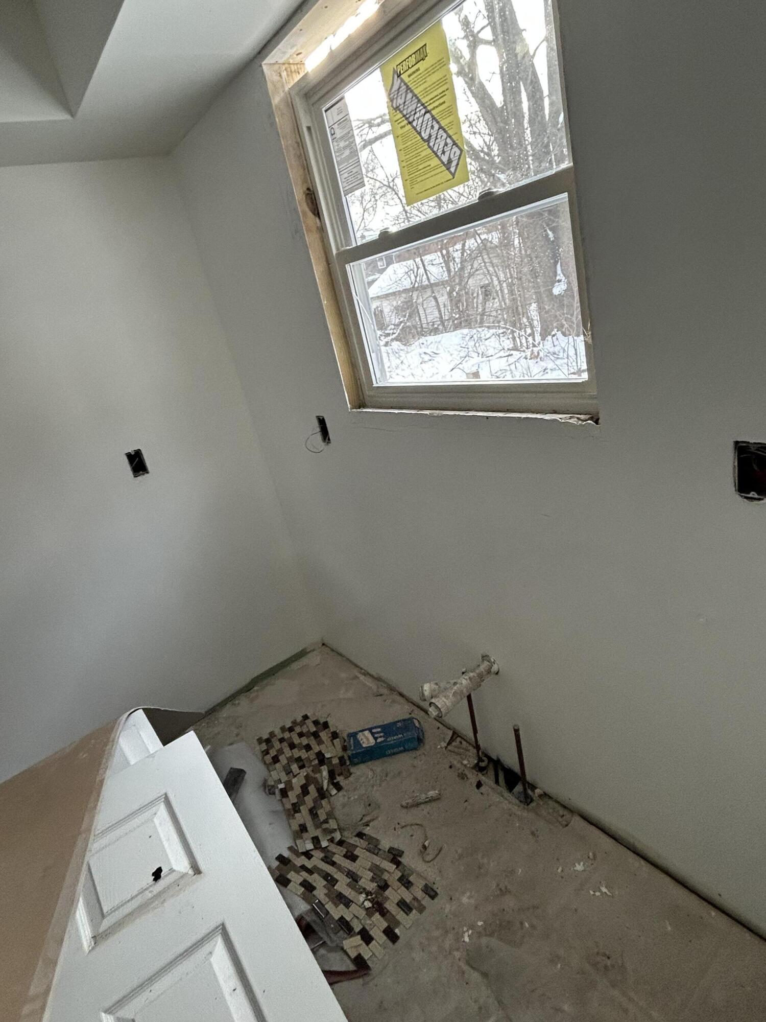 655 Vermont Street Gary, IN 46402 - Photo 19 of 29 1500x2000