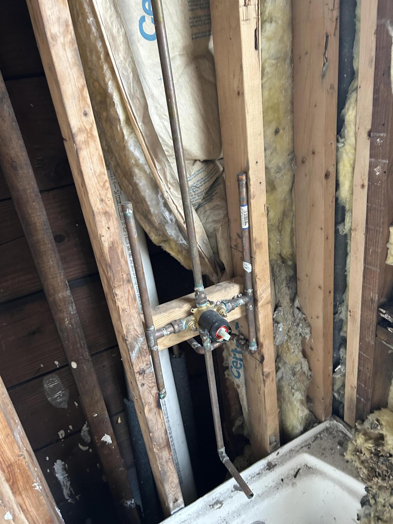 655 Vermont Street Gary, IN 46402 - Photo 7 of 29 1500x2000