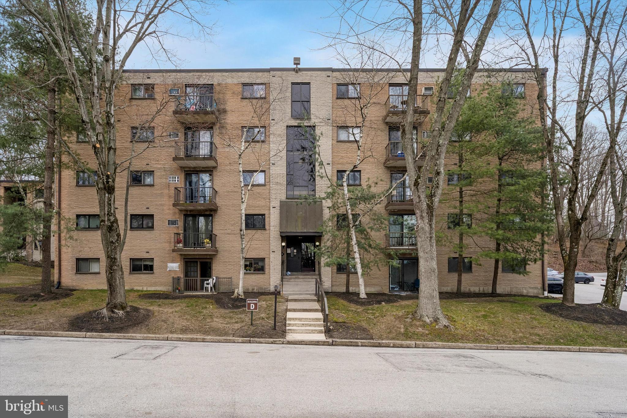 400 Glendale Road, Unit D23 Havertown, PA 19083 - Photo 1 of 19 400 Glendale D Building