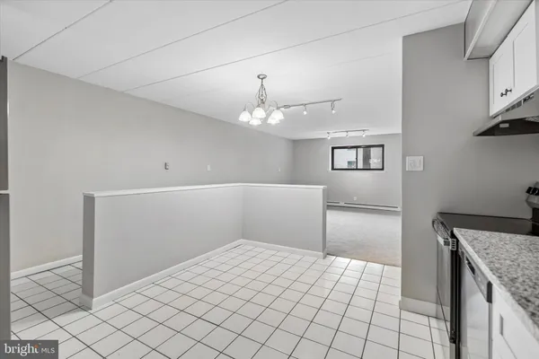 $140,000 | 400 Glendale Road, Unit D23, Havertown, PA 19083