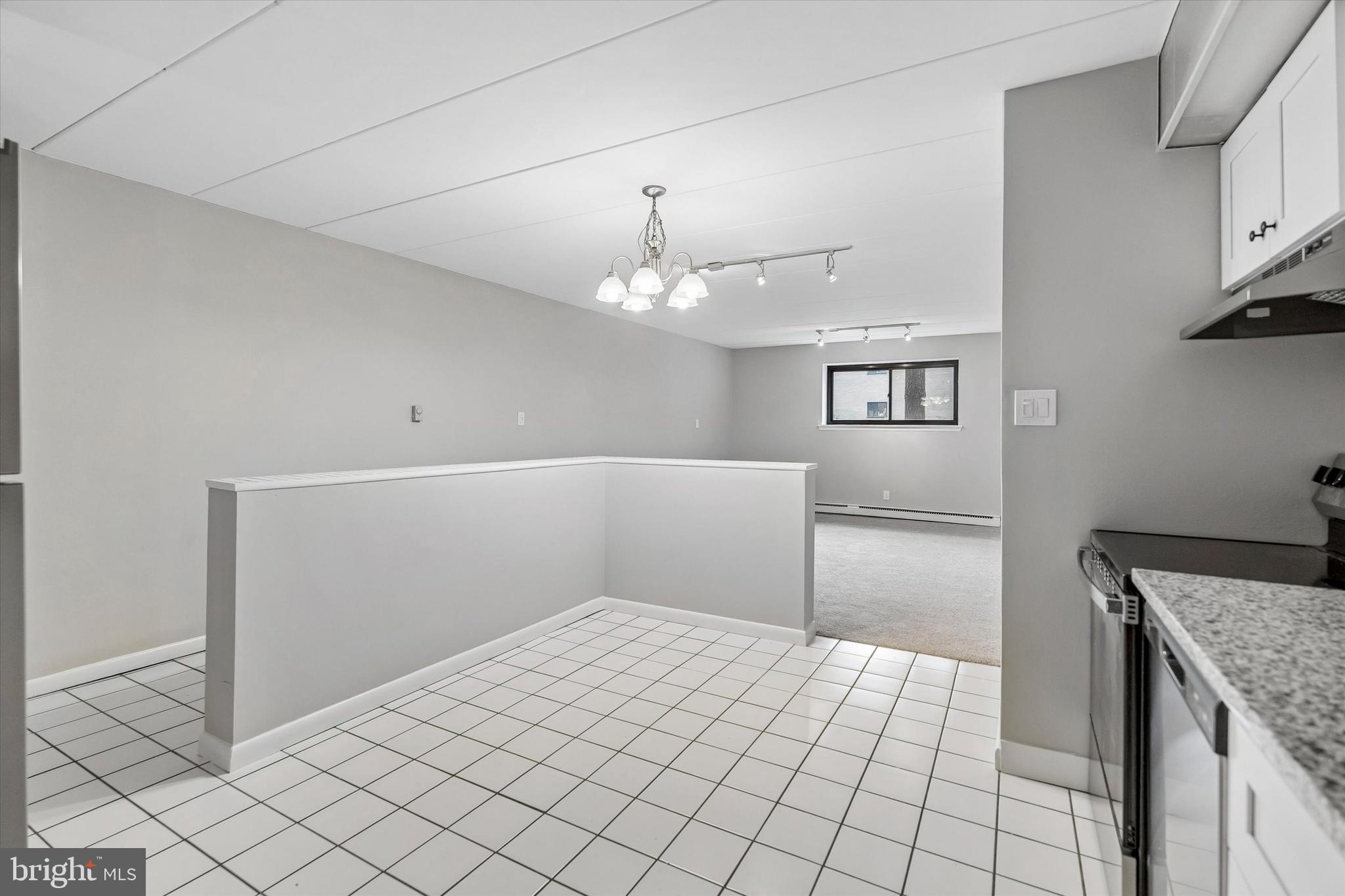 400 Glendale Road, Unit D23 Havertown, PA 19083 - Photo 11 of 19 Nice and open from kitchen to living room