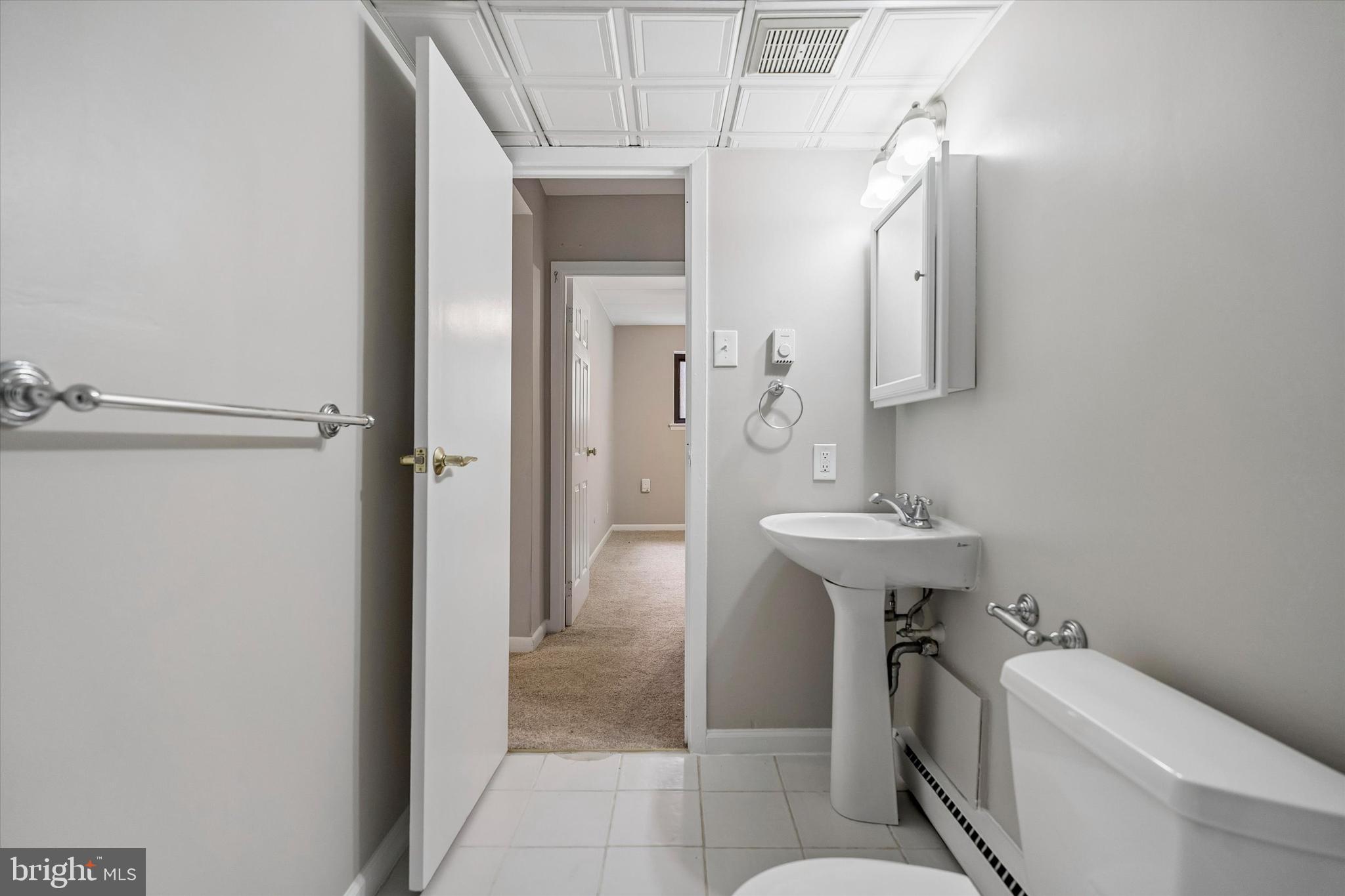 400 Glendale Road, Unit D23 Havertown, PA 19083 - Photo 14 of 19