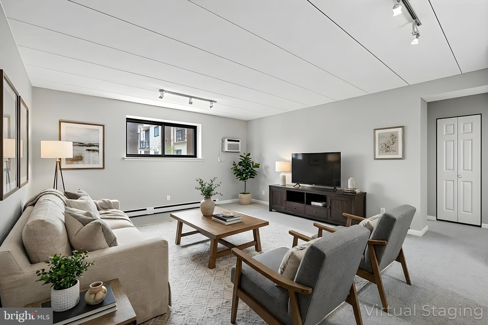 400 Glendale Road, Unit D23 Havertown, PA 19083 - Photo 3 of 19 Virtually Staged Living Room