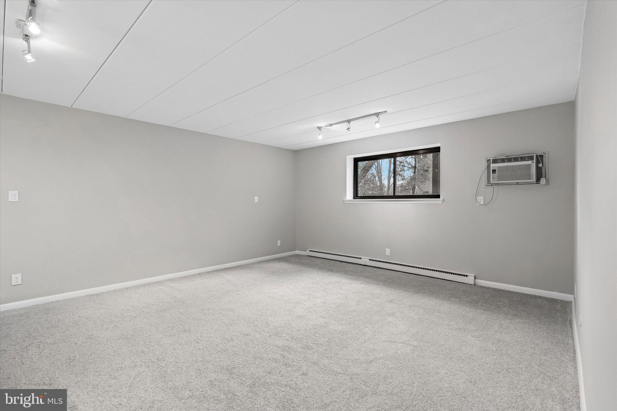 400 Glendale Road, Unit D23 Havertown, PA 19083 - Photo 6 of 19