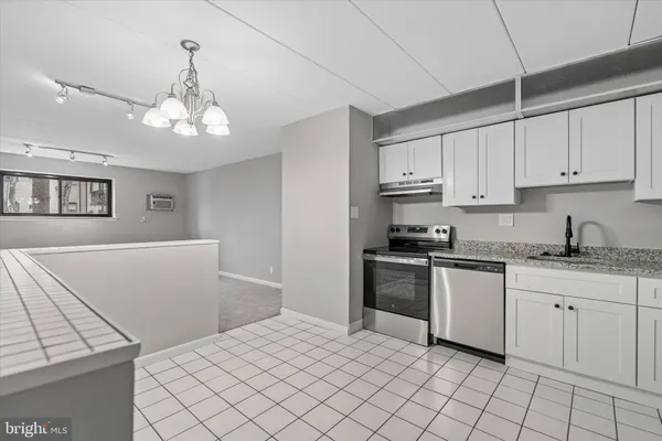 $140,000 | 400 Glendale Road, Unit D23, Havertown, PA 19083