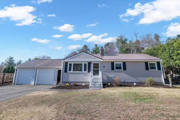 $349,900 | 16 Shaggbark Drive, Southwick, MA 01077