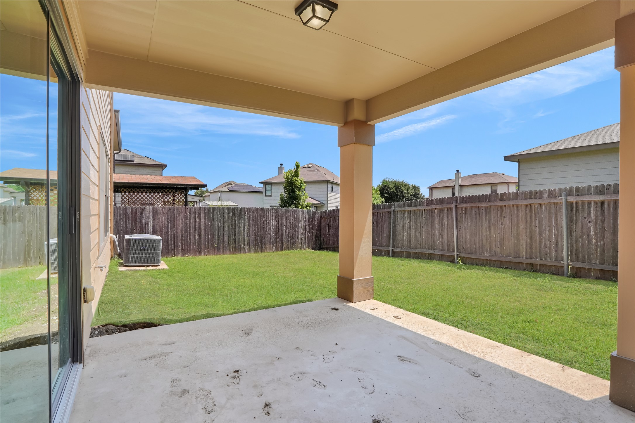 8921 Norwich Castle Austin, TX 78747 - Photo 25 of 33 a view of a backyard with wooden fence