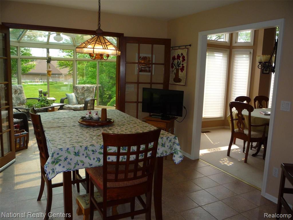 6886 Kennesaw Road Canton, MI 48187 - Photo 8 of 27