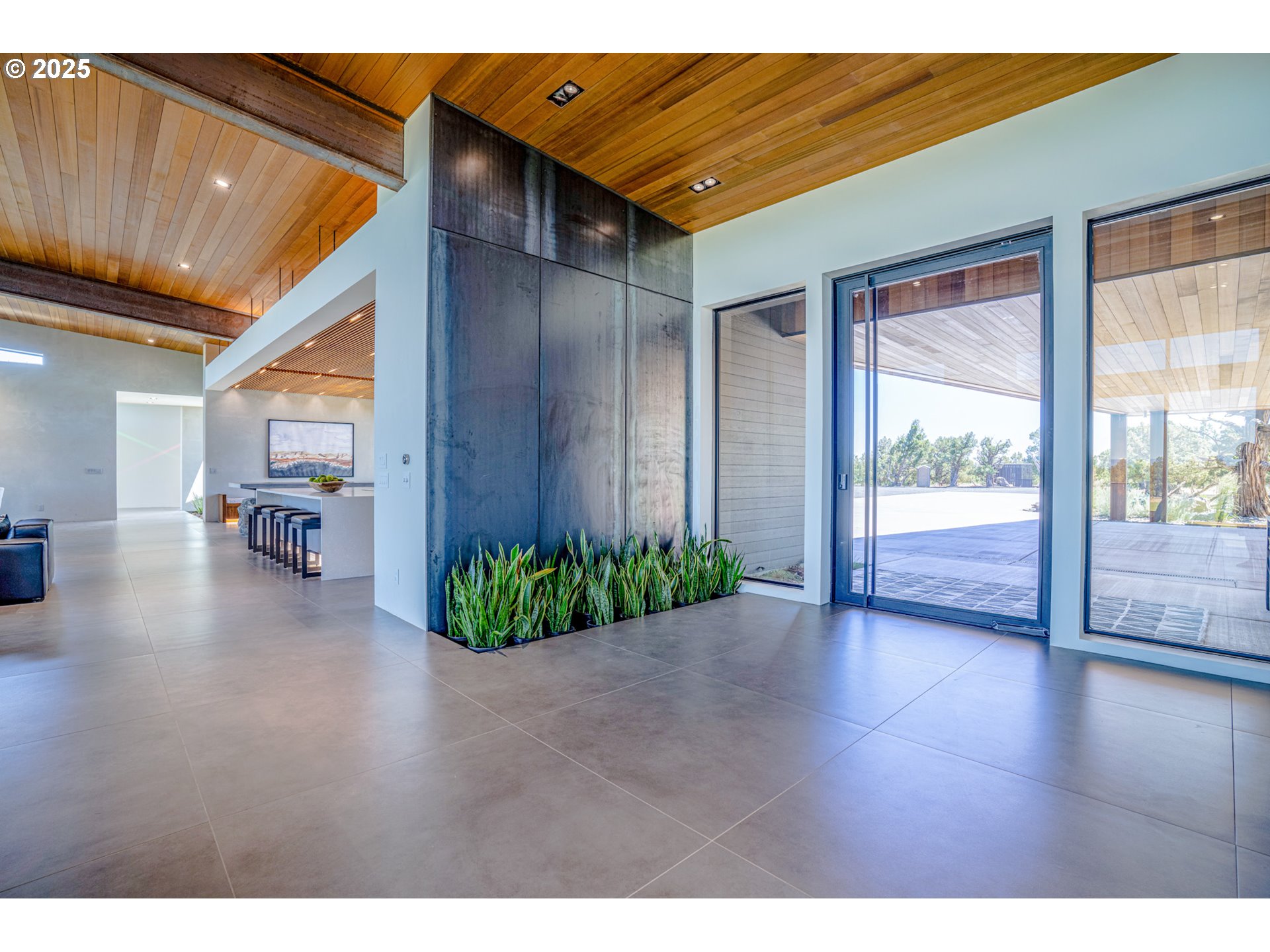 62265 Dodds Road Bend, OR 97701 - Photo 16 of 47