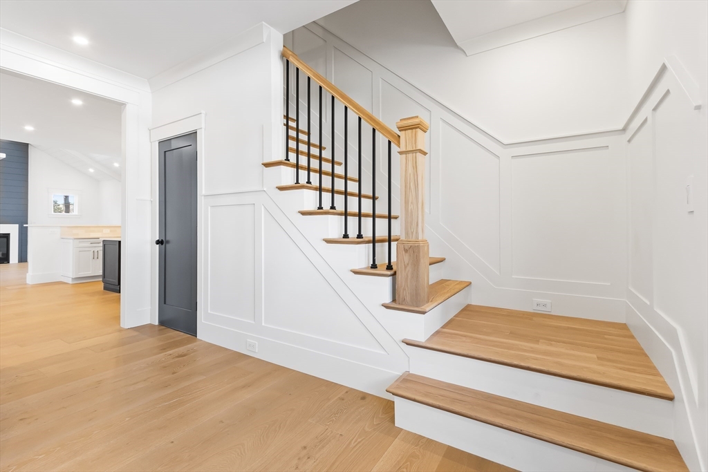 19 Harwood Road Natick, MA 01760 - Photo 14 of 41