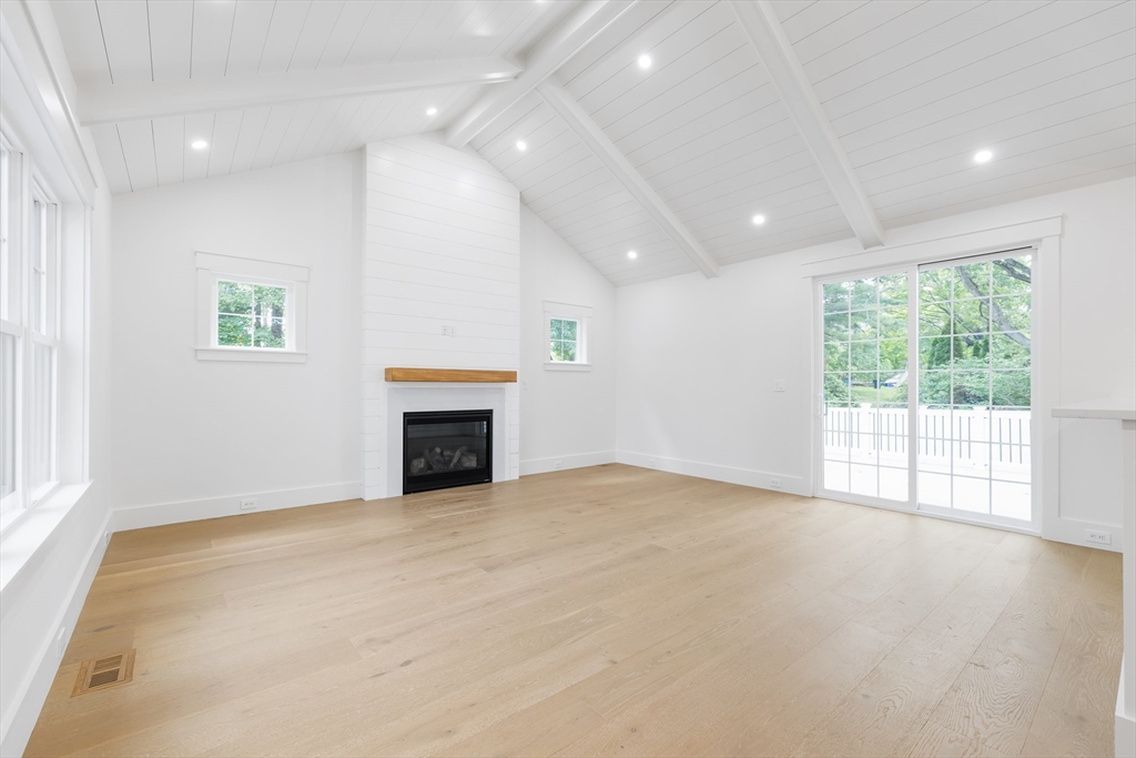 19 Harwood Road Natick, MA 01760 - Photo 8 of 41