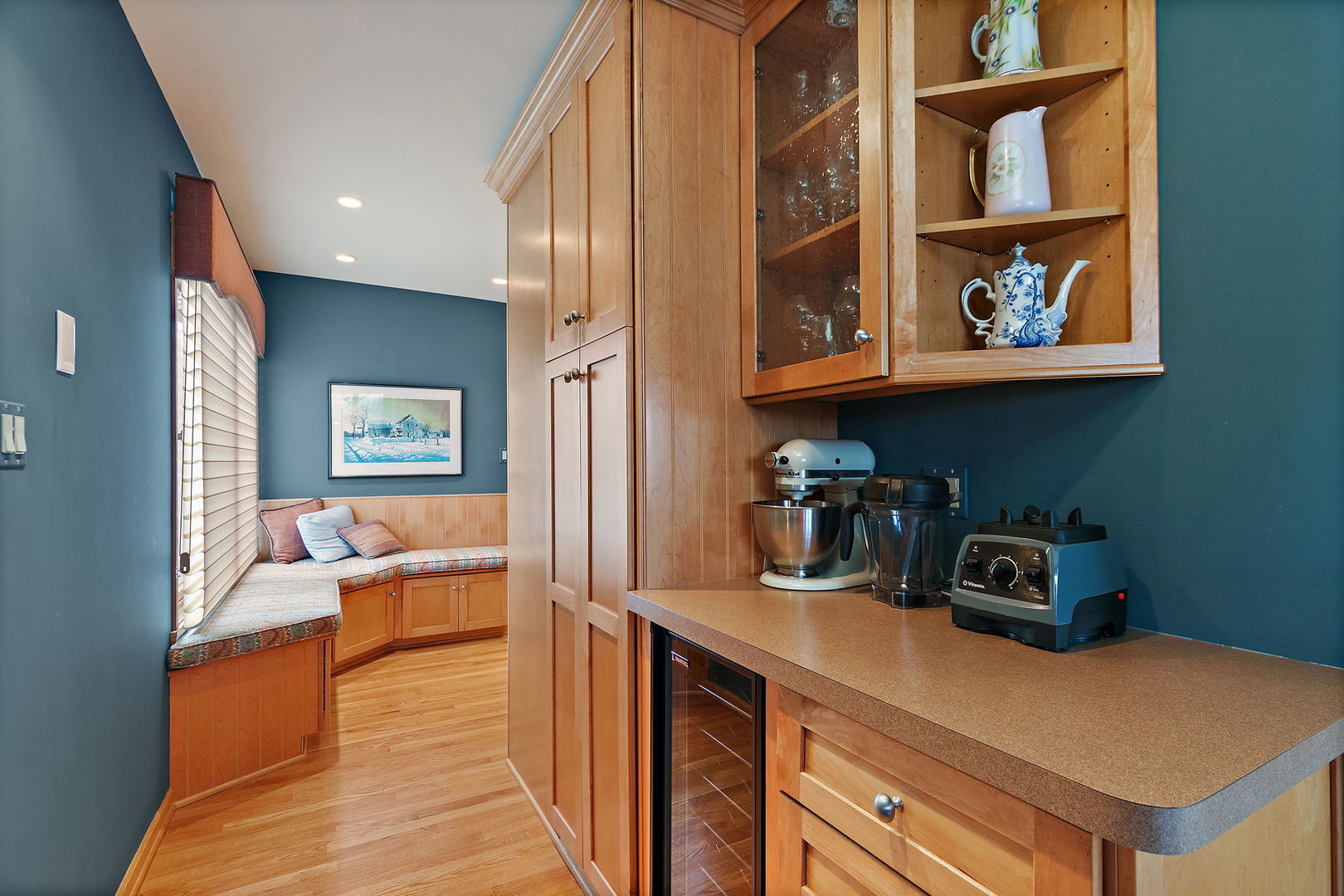 225 Shoreline Road Lake Barrington, IL 60010 - Photo 12 of 50