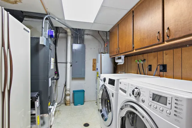 $525,000 | 225 Shoreline Road, Lake Barrington, IL 60010