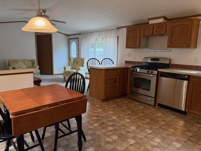 27 Queens Lane Epsom, NH 03234 - Photo 10 of 25