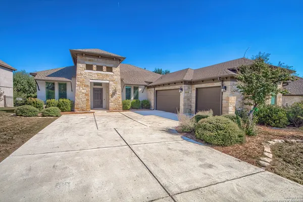 $797,995 | 31006 Charolais Way, Bulverde, TX 78163