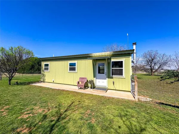 $115,000 | 1209 Taylor Avenue, Rule, TX 79547