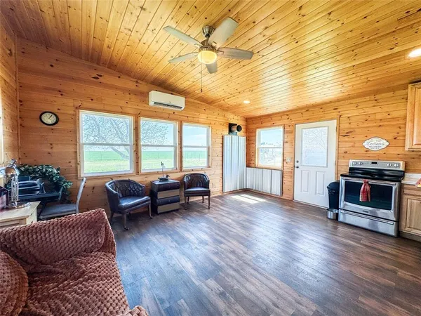 $115,000 | 1209 Taylor Avenue, Rule, TX 79547