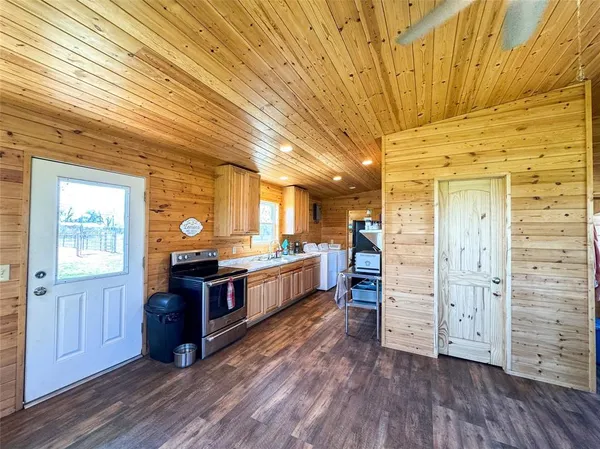 $115,000 | 1209 Taylor Avenue, Rule, TX 79547