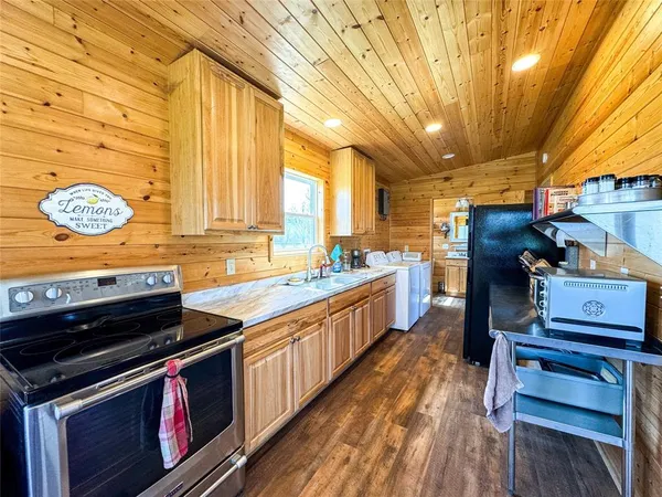 $115,000 | 1209 Taylor Avenue, Rule, TX 79547
