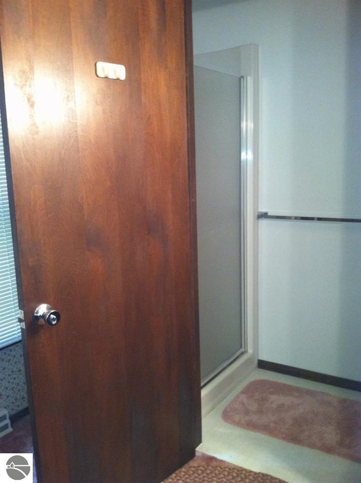 1873 Scully Road Mount Pleasant, MI 48858 - Photo 17 of 23 1789556-16.JPG