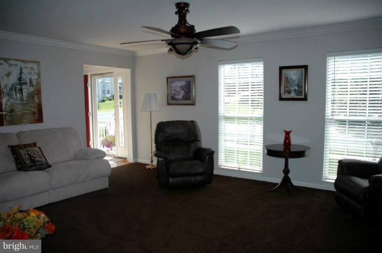 102 Stephanie Court Rising Sun, MD 21911 - Photo 8 of 25 Living Room