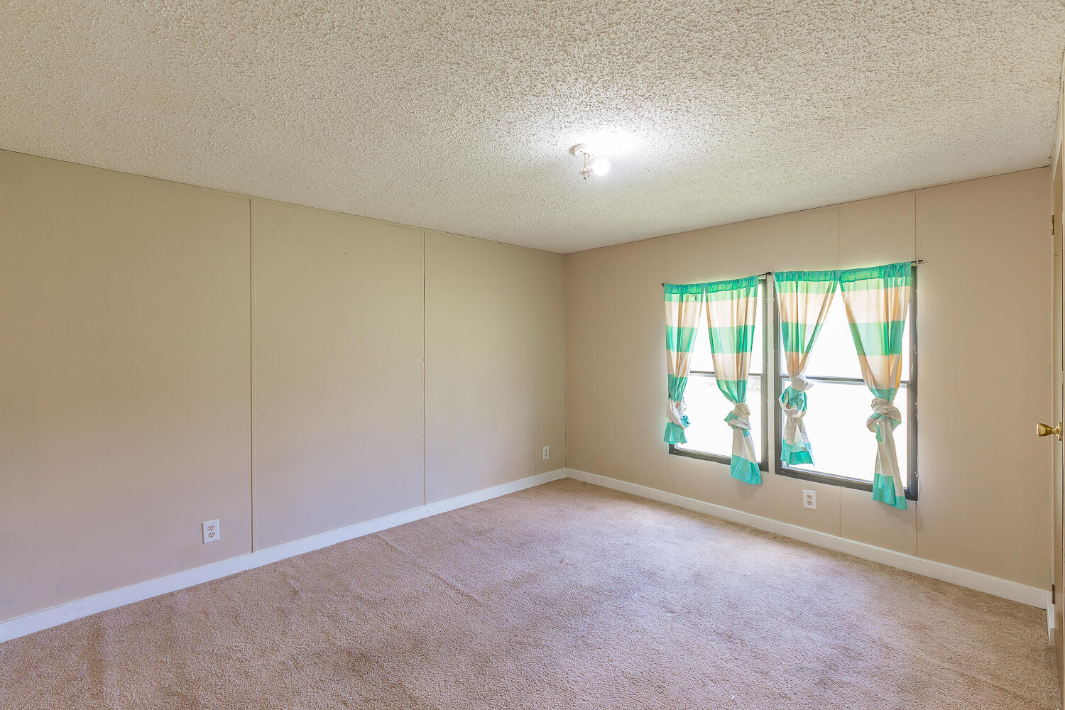 622 Corinth Road LaFayette, GA 30728 - Photo 12 of 26 622 Cornith Road HD -15