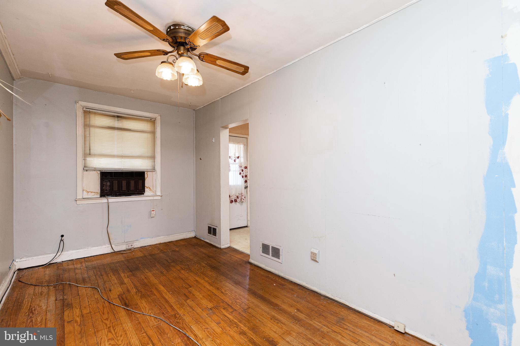 5019 Schaub Avenue Baltimore, MD 21206 - Photo 11 of 47