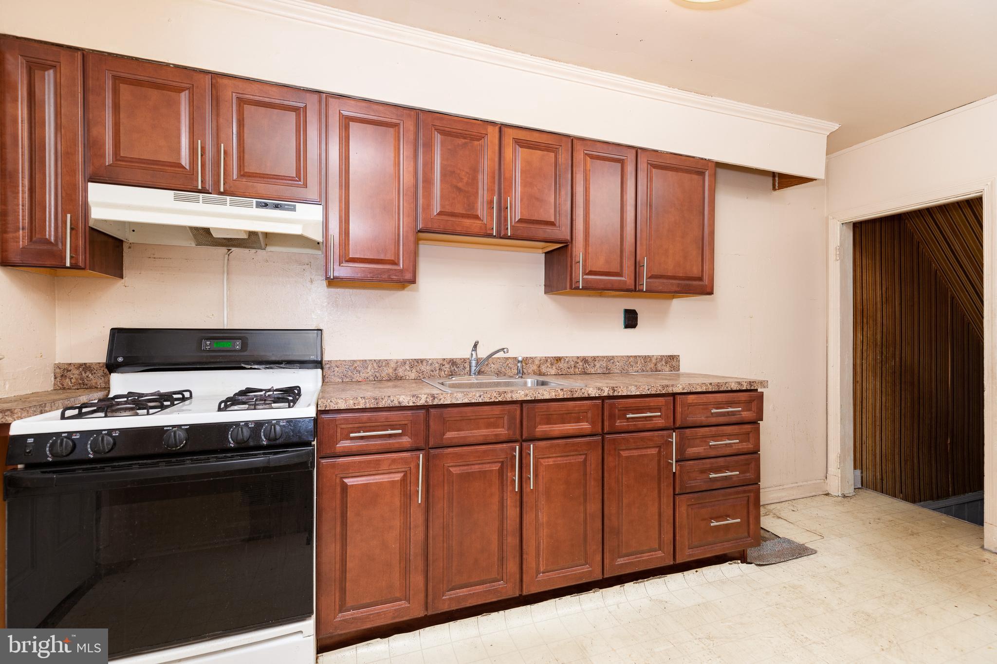 5019 Schaub Avenue Baltimore, MD 21206 - Photo 14 of 47