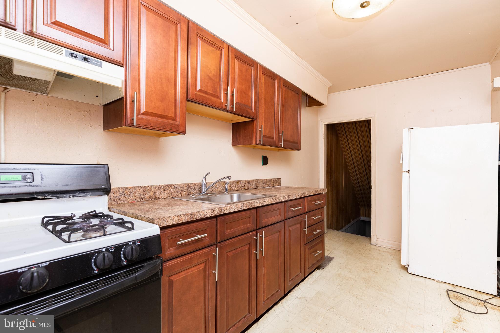 5019 Schaub Avenue Baltimore, MD 21206 - Photo 15 of 47