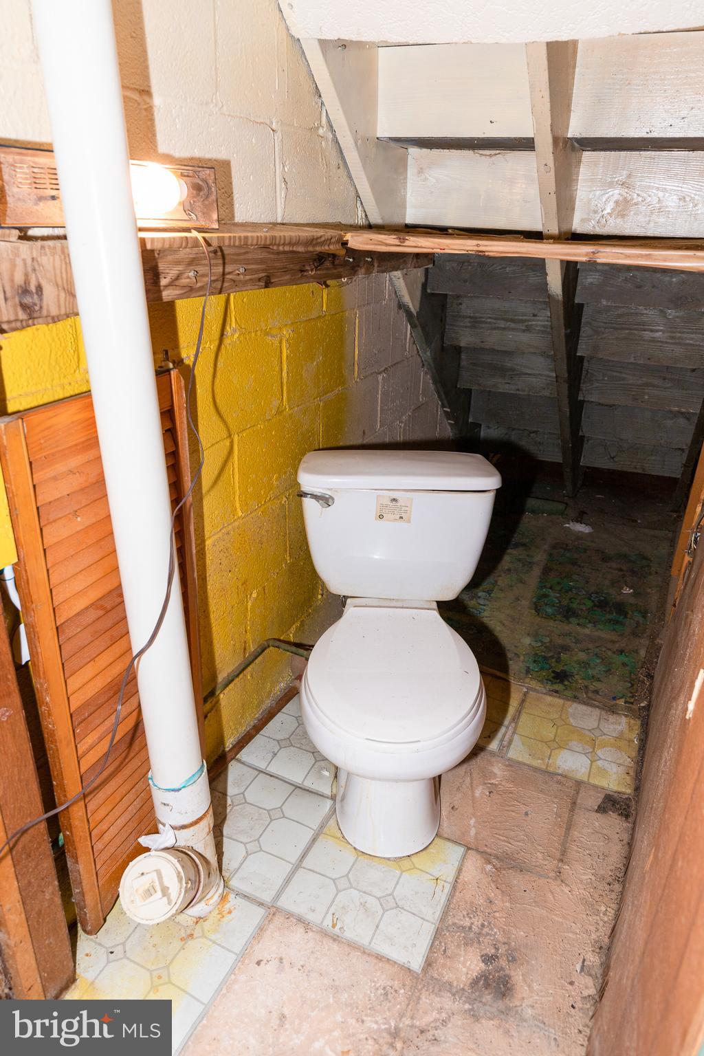 5019 Schaub Avenue Baltimore, MD 21206 - Photo 36 of 47