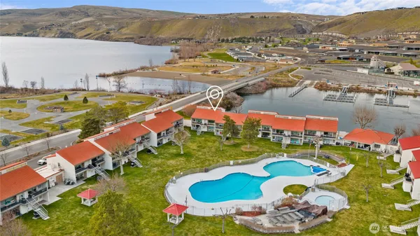 $208,880 | 8903 Crescent Bar Road Northwest, Unit 172, Quincy, WA 98848