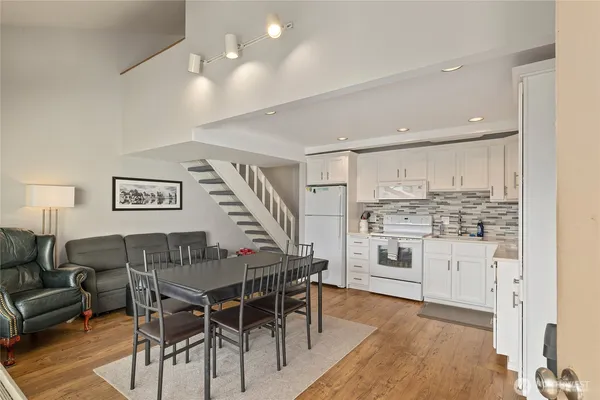 $208,880 | 8903 Crescent Bar Road Northwest, Unit 172, Quincy, WA 98848