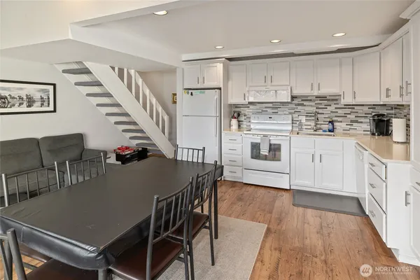$208,880 | 8903 Crescent Bar Road Northwest, Unit 172, Quincy, WA 98848