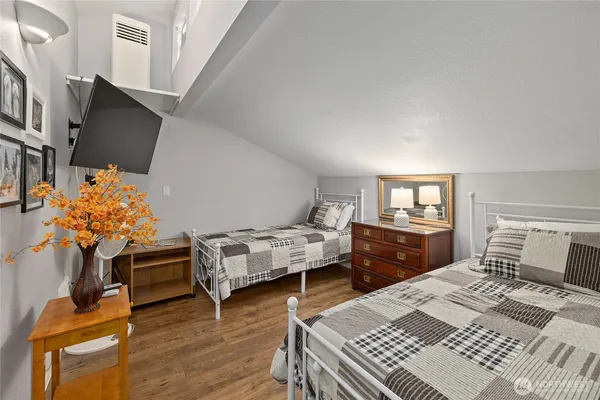 $208,880 | 8903 Crescent Bar Road Northwest, Unit 172, Quincy, WA 98848