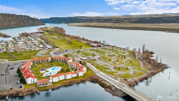 $208,880 | 8903 Crescent Bar Road Northwest, Unit 172, Quincy, WA 98848