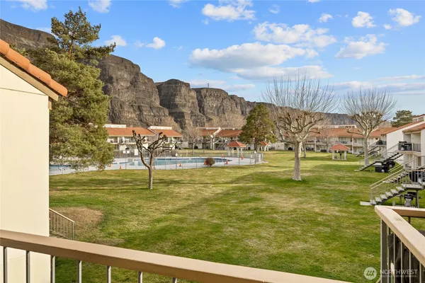 $208,880 | 8903 Crescent Bar Road Northwest, Unit 172, Quincy, WA 98848