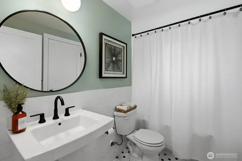 $2,275,000 | 7511 41st Avenue Northeast, Seattle, WA 98115