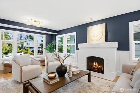 $2,275,000 | 7511 41st Avenue Northeast, Seattle, WA 98115