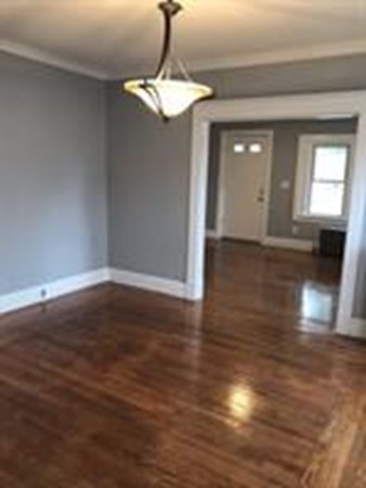 97 Hood Street Springfield, MA 01109 - Photo 8 of 14